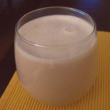 Susam mlijeko: prednosti i štete